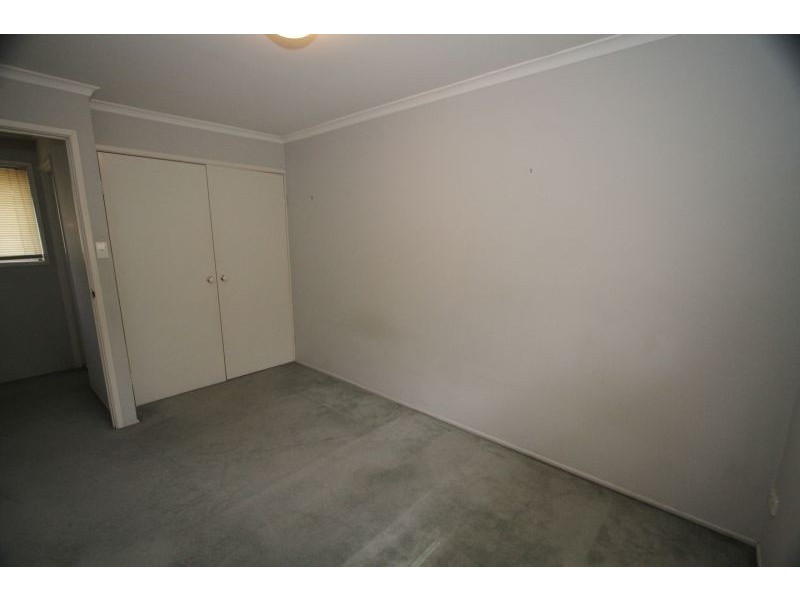 10 / 5 Rowe  Close, Wishart QLD 4122