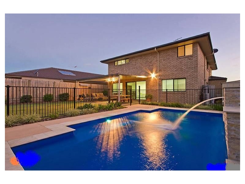 5 Alexander  Close, Mackenzie QLD 4156