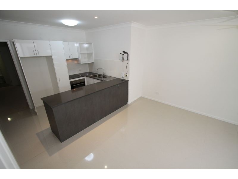 5/11 Cottenham Street, Fairfield QLD 4103