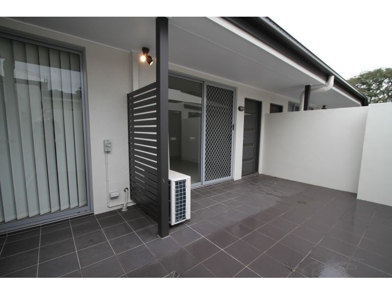 5/11 Cottenham Street, Fairfield QLD 4103