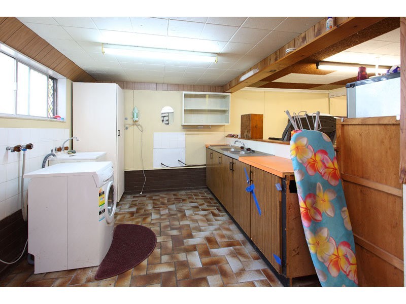 27 Bellot Street, Wishart QLD 4122