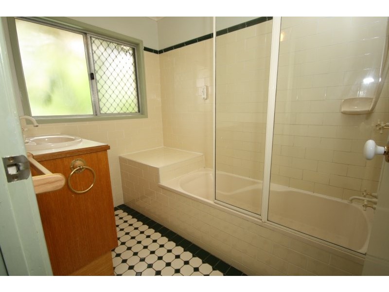 72 Garie Street, Wishart QLD 4122