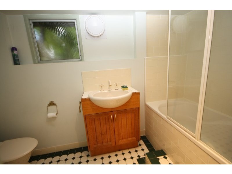 72 Garie Street, Wishart QLD 4122