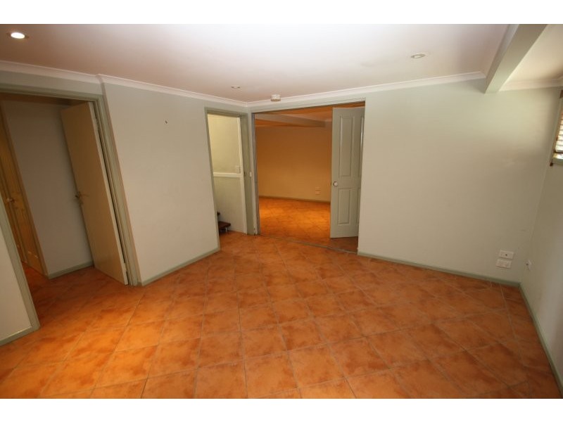 72 Garie Street, Wishart QLD 4122