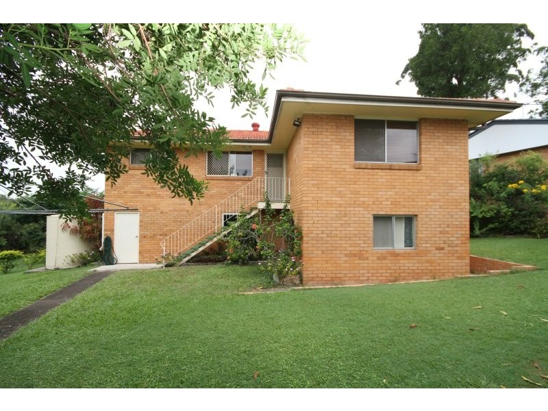 17 Hilary Street, Wishart QLD 4122