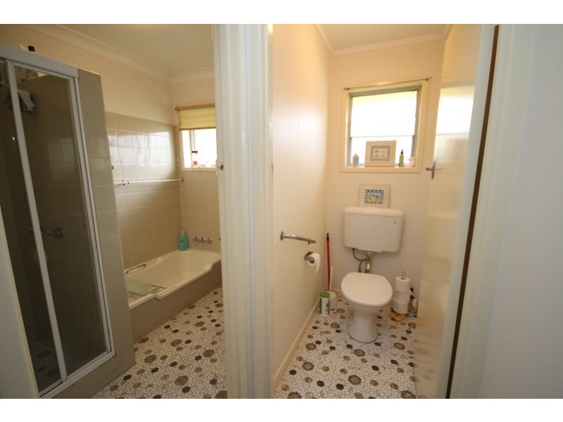 17 Hilary Street, Wishart QLD 4122