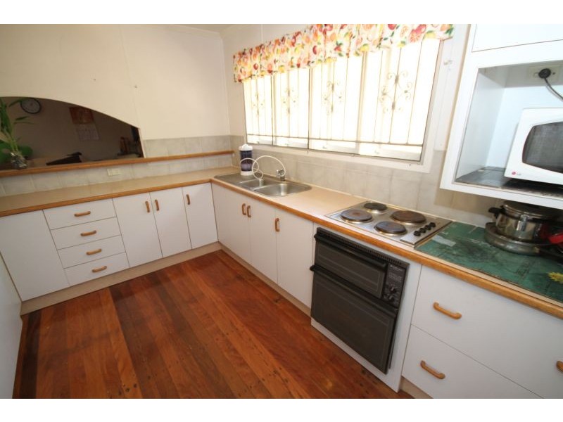 35 Casmaria Street, Mansfield QLD 4122