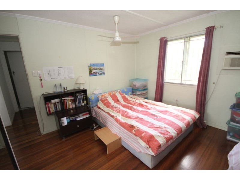 35 Casmaria Street, Mansfield QLD 4122