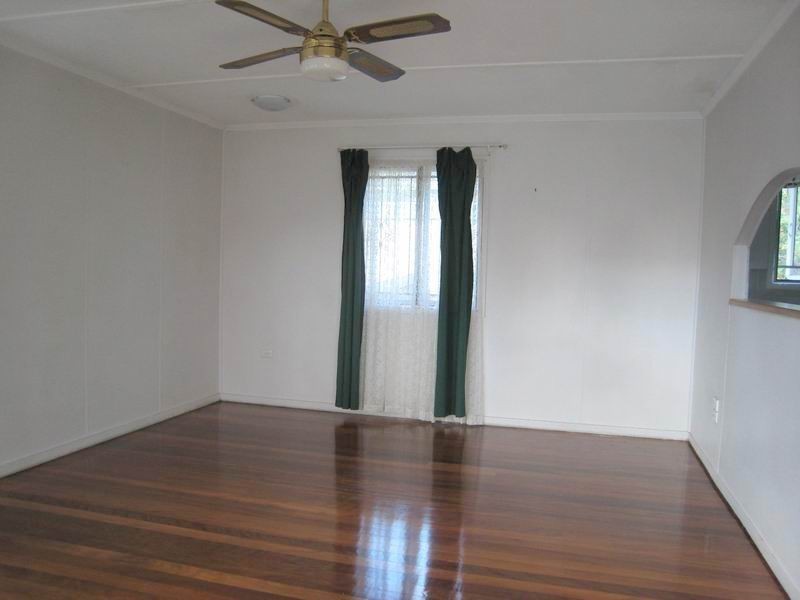 35 Casmaria Street, Mansfield QLD 4122