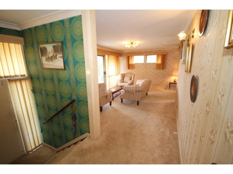 15 Danina Street, Mansfield QLD 4122