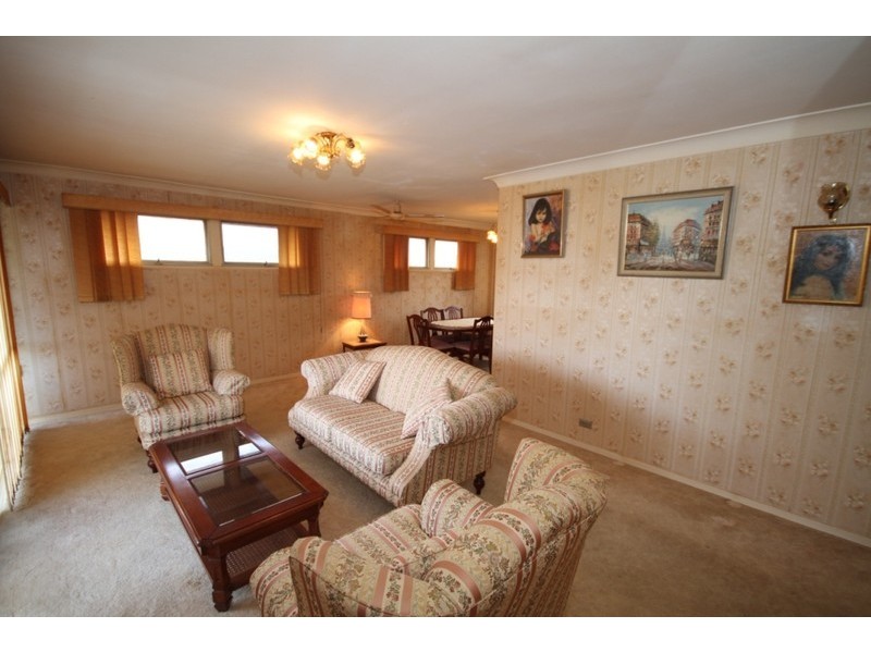 15 Danina Street, Mansfield QLD 4122