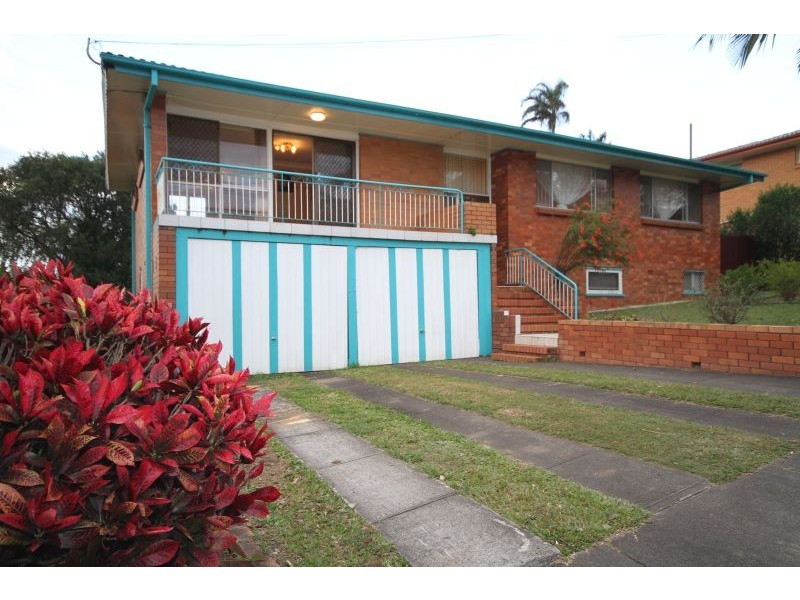 15 Danina Street, Mansfield QLD 4122