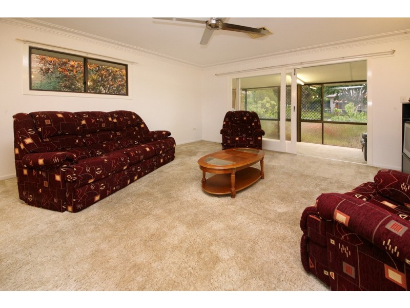 6 Dirkala Street, Mansfield QLD 4122