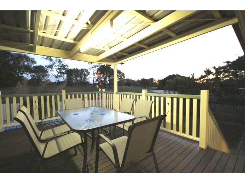 16 Cottonvale Street, Coopers Plains QLD 4108