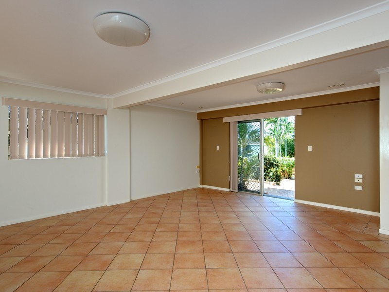 2 Trident Street, Mansfield QLD 4122