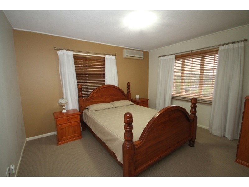 15 Kiparra Street, Mansfield QLD 4122