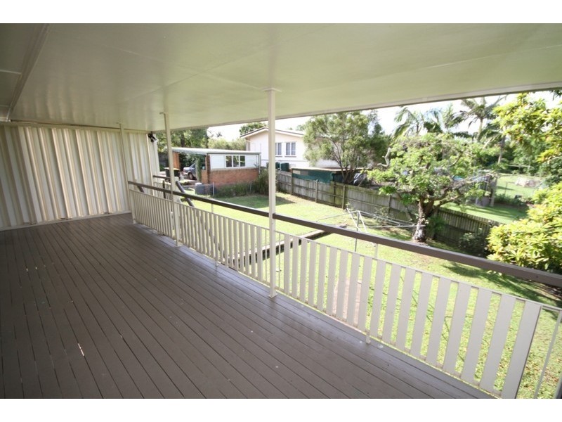 4 Casmaria Street, Mansfield QLD 4122