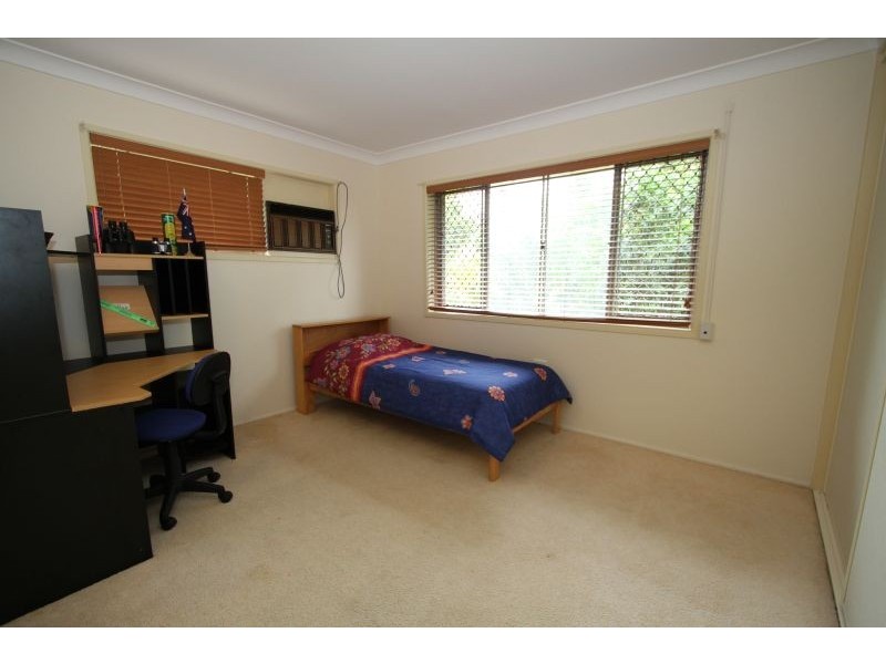 25 Mingera Street, Mansfield QLD 4122