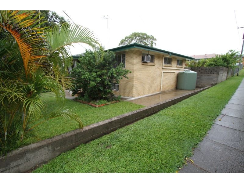 25 Mingera Street, Mansfield QLD 4122