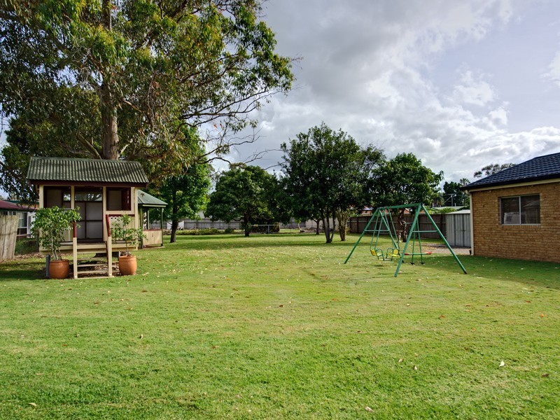 99 Pine Street, Runcorn QLD 4113