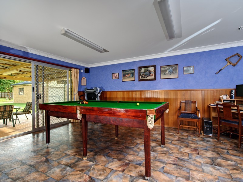 99 Pine Street, Runcorn QLD 4113