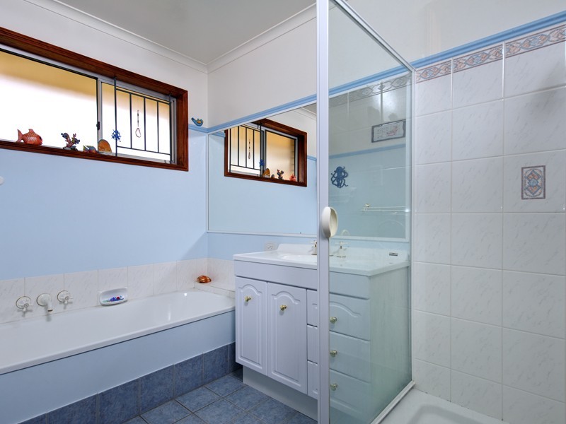 99 Pine Street, Runcorn QLD 4113