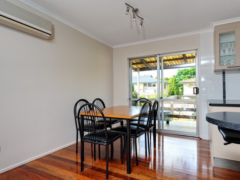 22 Miandetta, Mansfield QLD 4122