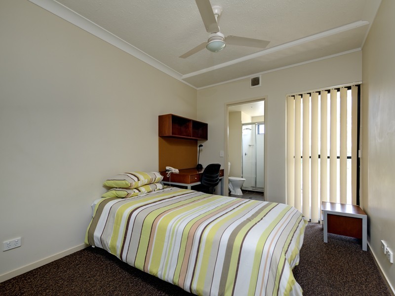 30/1848 Logan Road, Upper Mount Gravatt QLD 4122