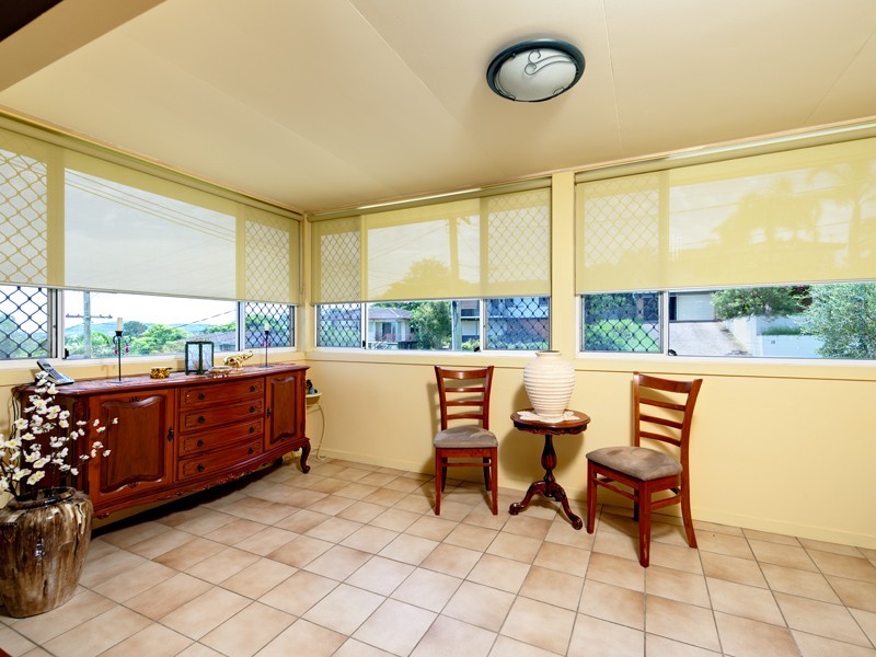 22 Pareena Crescent, Mansfield QLD 4122