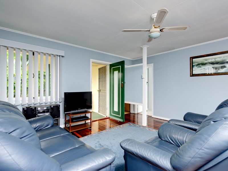 21 Luprena Street, Mansfield QLD 4122