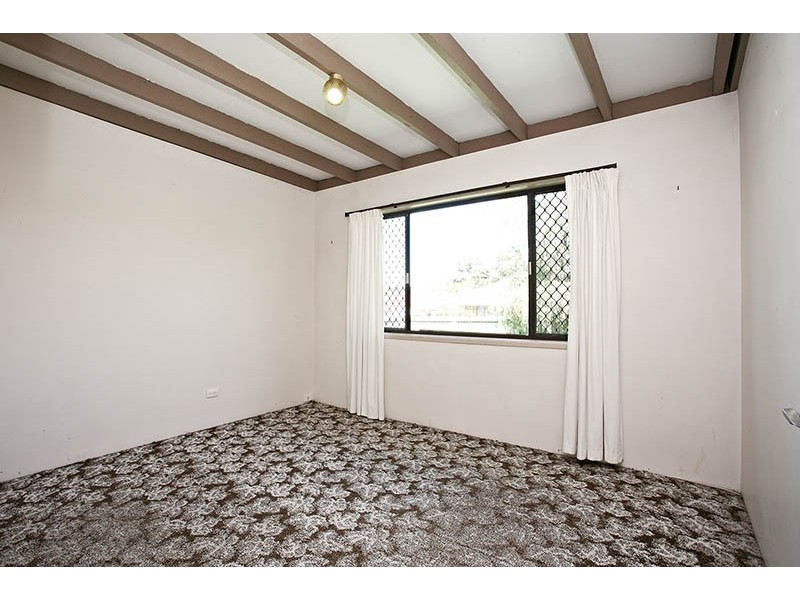 62 Ham Road, Mansfield QLD 4122