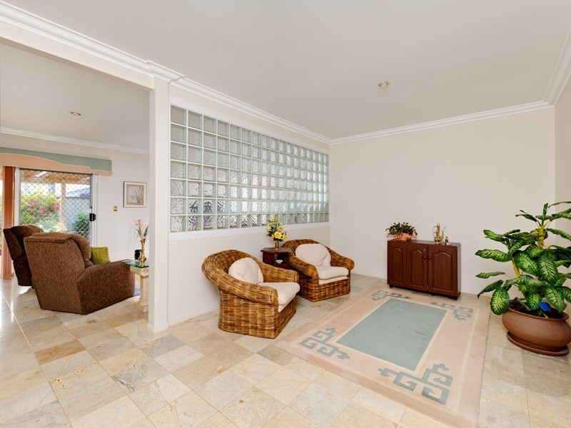 77 The Avenue, Sunnybank Hills QLD 4109