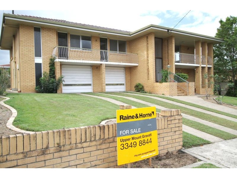 20 Tandanya Street, Mansfield QLD 4122