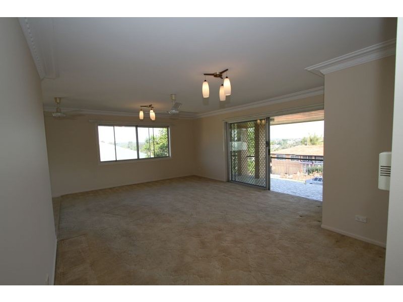 20 Tandanya Street, Mansfield QLD 4122