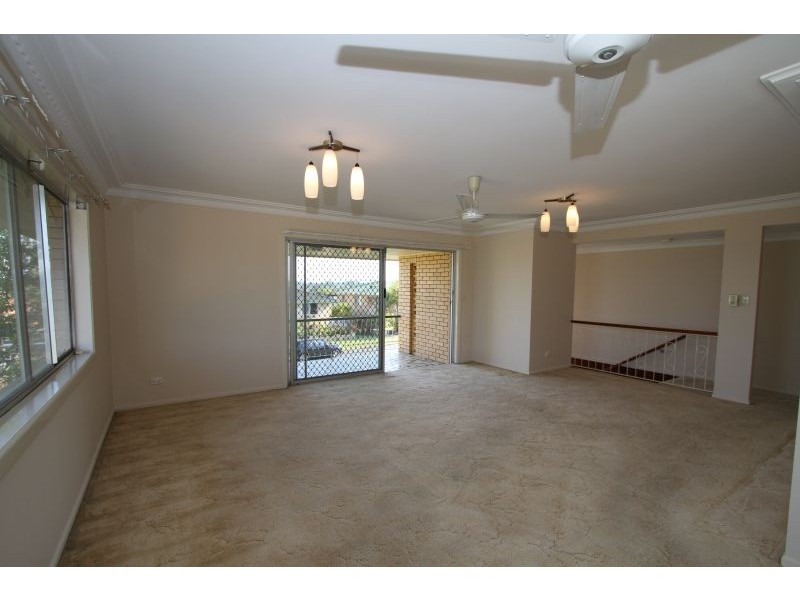 20 Tandanya Street, Mansfield QLD 4122