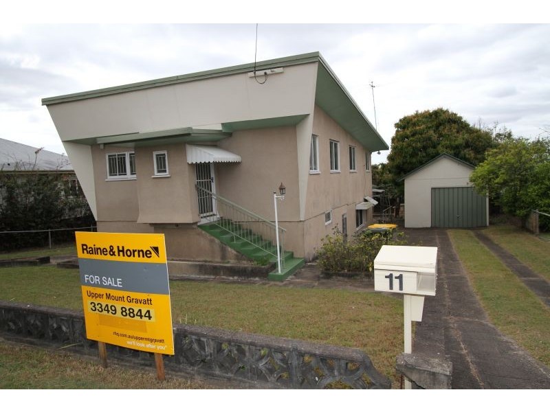 11 Florence Street, Carina QLD 4152