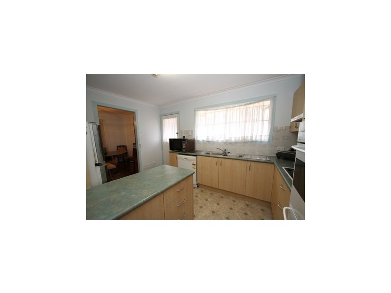 1 Koumala, Mansfield QLD 4122
