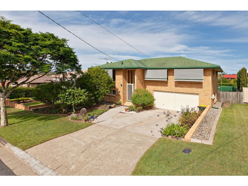 127 Morialta Street, Mansfield QLD 4122