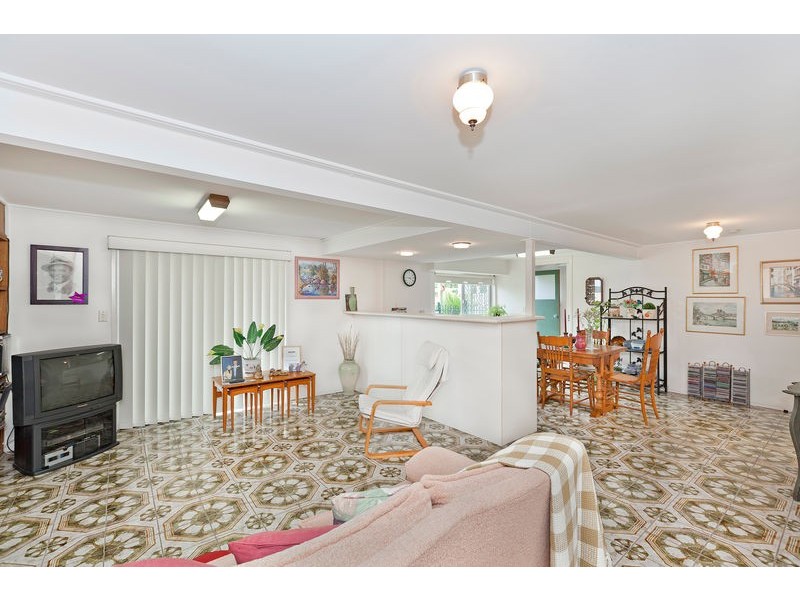127 Morialta Street, Mansfield QLD 4122