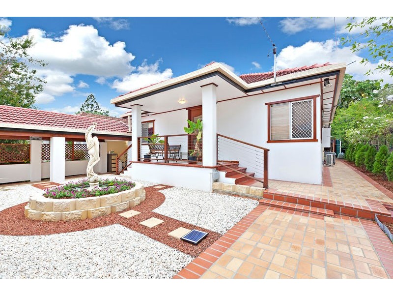 66 Galsworthy, Holland Park West QLD 4121
