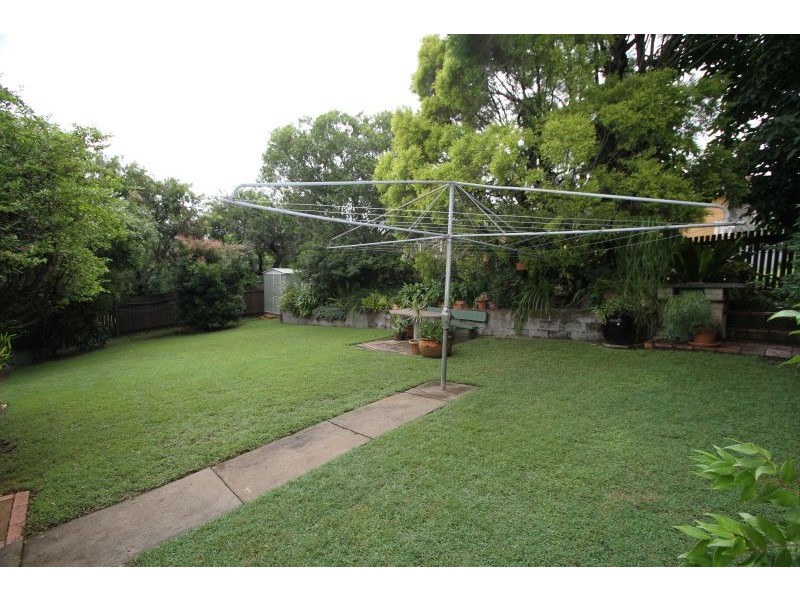 6 Koumala Street, Mansfield QLD 4122