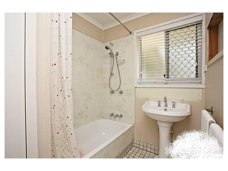 25 OCONNOR CRESENT, Mansfield QLD 4122