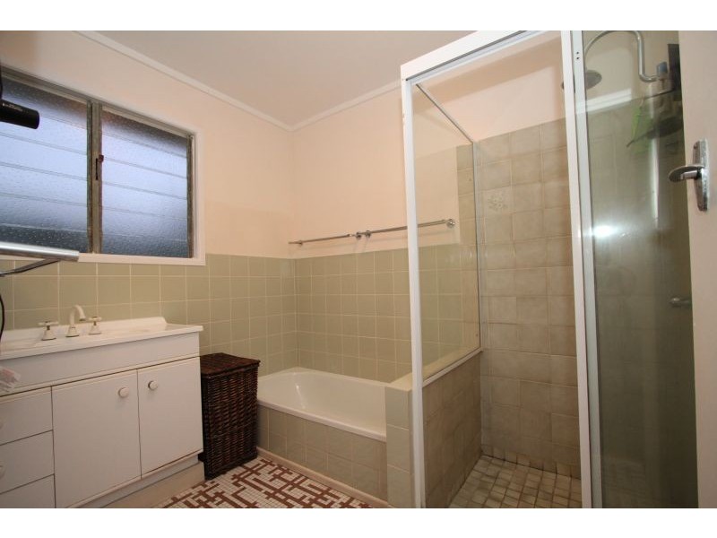 88 Pareena  Cresent, Mansfield QLD 4122