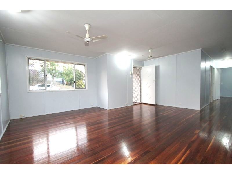 14 PATELLA   STREET, Mansfield QLD 4122