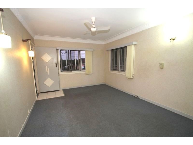 17 Queensway St, Upper Mount Gravatt QLD 4122