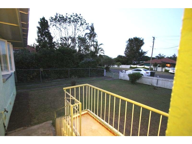 17 Queensway St, Upper Mount Gravatt QLD 4122