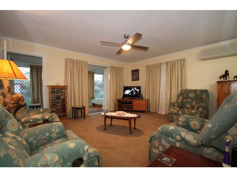 1 Olivella St, Mansfield QLD 4122