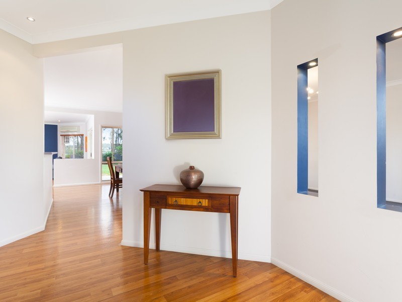 32 Eastwood Drive, Mansfield QLD 4122