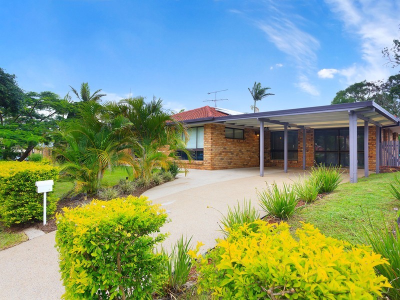 10 Winthrop, Wishart QLD 4122