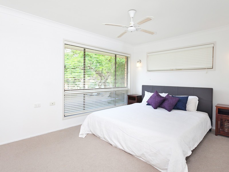 10 Winthrop, Wishart QLD 4122